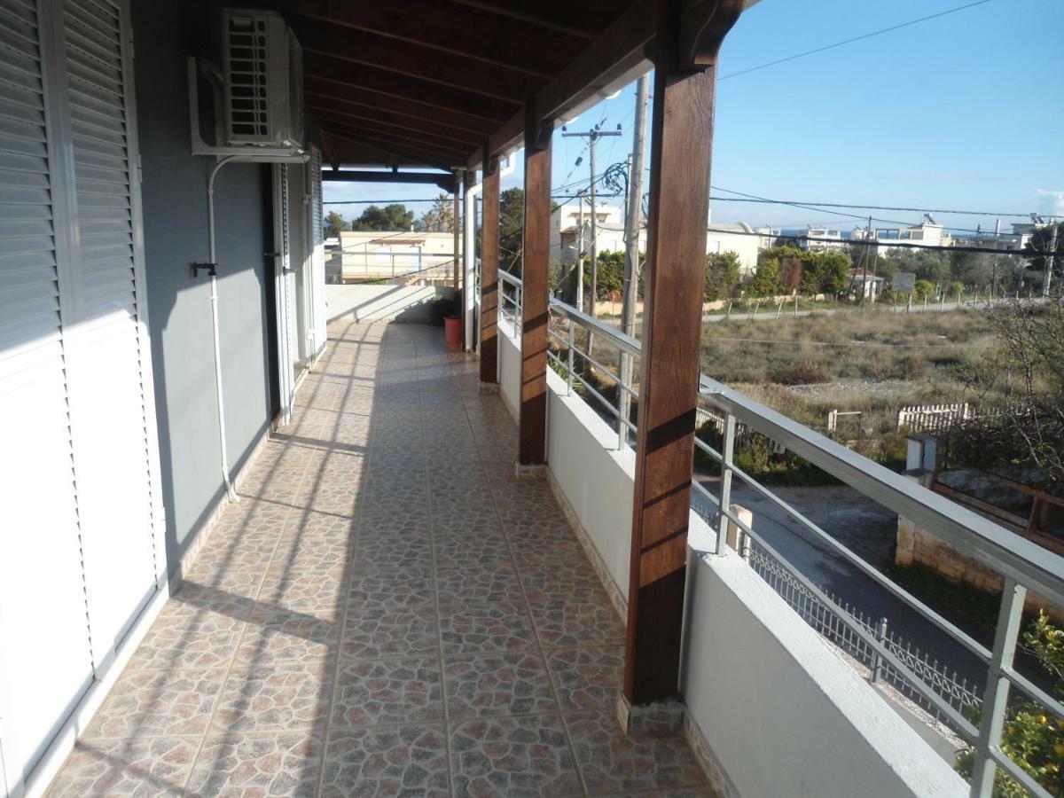 Sunny Apartment 15 Min From Airport And Sea Artémida Eksteriør bilde